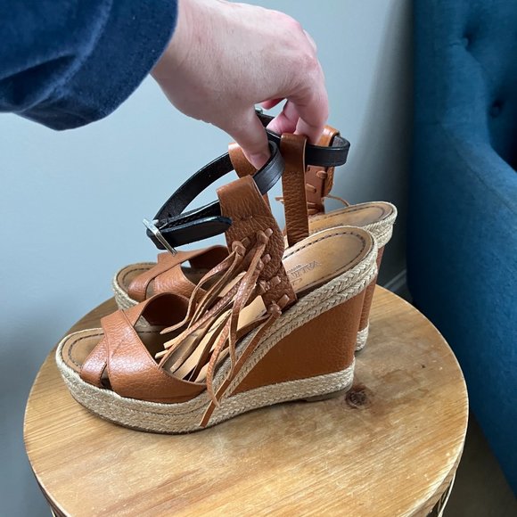 Valentino Garavani Leather Fringe Espadrille Wedge, Light Cuir Size 8 COA - Picture 6 of 13